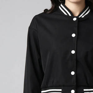 Chaquetas Varsity Personalizadas de Primera Calidad para Mujer, Tallas Grandes, con Bordado Chenille, Parches y Tela Cruda Ecológica - Product Image 6