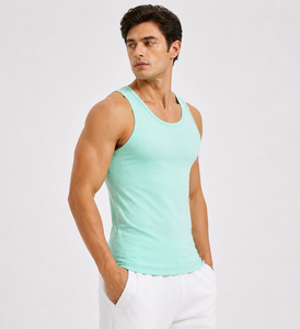 Camiseta sin mangas ajustada para hombre, mezcla de algodón transpirable de primera calidad, corte deportivo ajustado, absorbe la humedad, elástica y duradera, para el gimnasio o uso casual. - Product Image 2