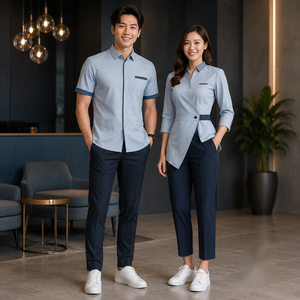 Chemise unisexe à manches courtes bleu clair avec pantalon marine en coton respirant sans coutures pour adultes - Product Image 1