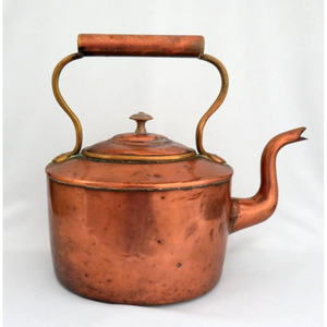 Elegante tetera de cobre con asa y tapa, beneficios ayurvédicos para la salud, para servir té y café en la mesa de la cocina del hogar. - Product Image 3