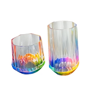 แก้วอะคริลิคทรงเพชร ก้นสีรุ้ง - Product Image 2