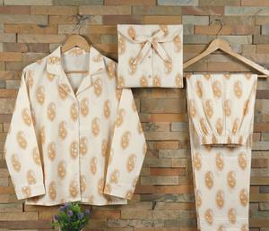 Ensemble de pyjama et de vêtements de détente en coton imprimé à la main pour femmes, fabriqué en Inde - Product Image 4