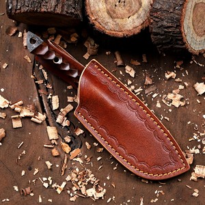 มีดเหล็กดามัสกัสทำมือ Nordic Forge ใบมีดยาว 7.5 นิ้ว EDC ด้ามจับไม้พะยูง พร้อมปลอกหนัง เหมาะสำหรับล่าสัตว์ ปอกหนัง และตั้งแคมป์ - Product Image 6