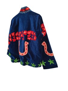 Chaqueta de Terciopelo Azul Marino Hecha a Mano con Bordado Floral Colorido y Corazón, Prenda Exterior Artística Bohemia para Mujer - Product Image 4