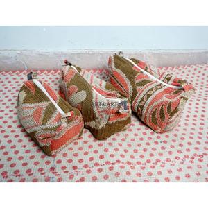 Handmade Floral Pattern Cotton Kantha Cosmetic Pouch Bag with Zipper Closure Modern Style Lightweight Multi-Purpose Women's Gift - Product Image 3