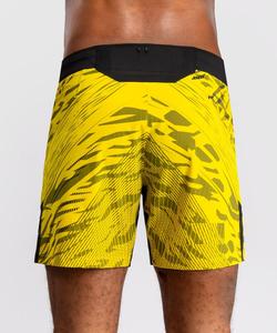 Pantalones Cortos Deportivos de MMA Personalizados al por Mayor, Fabricados por OEM, de Poliéster y Spandex Premium, 190-230 GSM, Tejido Transpirable de Secado Rápido - Product Image 4