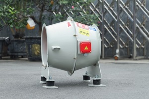Ventilador Axial de Accionamiento Directo con Rodamientos de Bolas de Acero al Carbono, Fabricado en Vietnam, para Extracción de Humo en Pasillos, Modelo AXP-5-3D con Base - Product Image 6