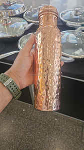 100% bouteille en cuivre Friendly Indian Copper Bottle Kitchen and Tabletop Drinkware Bouteilles d'eau en métal pur cuivre - Product Image 5