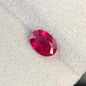Rubis naturel du Rajasthan, certifié par un expert tiers, taille ovale, rouge rosé, pierre précieuse non montée, 2,00 ct, ZUBEDA GEMS JEWELRY Bijoux - Product Image 2