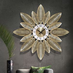 Round Metal Wall <b>Clock</b> Industrial Design Antique Style Roman Numerals Quartz Analog Hanging <b>Clock</b> for Living Room Decor - Product Image 5