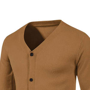 Customizable High Quality 100% Wool Winter <b>Men</b> <b>Cardigans</b> with Embroidery V-neck Thin Breathable OEM/ODM Service - Product Image 3