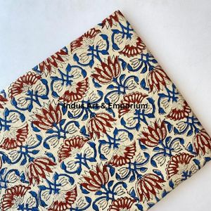 Tela de Algodón Cambray Estampada a Bloques 60x60, Tela de Algodón con Estampado Tradicional Jaipuri - Product Image 3