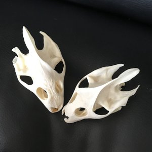 Tradebyd Premium Quality Artistic Elegant Resin Animal Sculpted Figurine Designer Handmade <b>Statue</b> for Modern Home Decor - Product Image 1