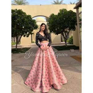 Hermosa Impresión digital Lehenga Choli para mujer para ropa de fiesta - Product Image 4