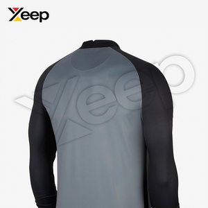 เสื้อฟุตบอลผู้ชาย XEEP รุ่นปรับแต่งได้ XC-SU-18 พิมพ์ลายด้วยความร้อน ระบายอากาศได้ดี ผลิตจากโพลีเอสเตอร์ เหมาะสำหรับการฝึกซ้อม แห้งเร็ว สไตล์คลาสสิก - Product Image 4