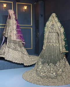 Lehenga en velours de créateur de qualité supérieure avec un travail en pierre riche taillée Heavy Trail et quatre options de couleur pour les mariages traditionnels - Product Image 4
