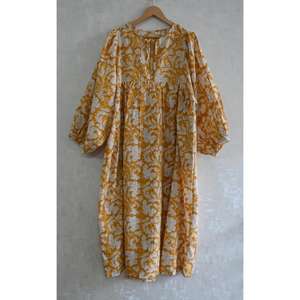 Vestido de Algodón Hecho a Mano con Estampado de Bloques para Mujer, Estilo Boho Cottagecore, Prenda de Verano en Tela Natural Transpirable - Product Image 1