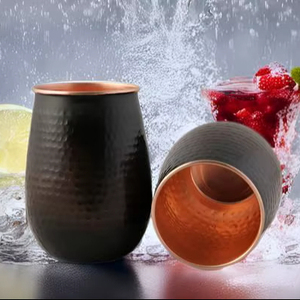 Verre à boire en cuivre de qualité supérieure personnalisable, design traditionnel, finition martelée, gobelet à eau ayurvédique pour la santé - Product Image 1
