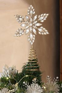 Décoration de sommet de sapin de Noël en forme de flocon de neige en cristal doré, ornée de strass vintage avec base spirale - Product Image 6