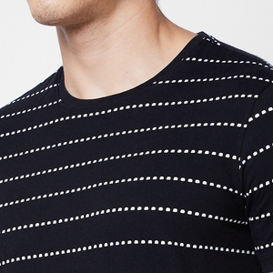 T-shirt à manches courtes en tricot rayé noir pour homme, col rond, coupe ajustée, style décontracté - Product Image 6