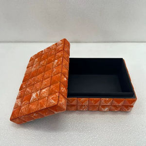 Boîte à bijoux de luxe en résine orange, boîte de rangement décorative géométrique faite à la main, boîte à souvenirs haut de gamme, boîte organisatrice, boîte cadeau pour bijoux - Product Image 1