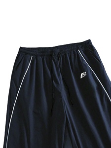 Conjunto de Chaqueta con Capucha y Cremallera y Pantalones Deportivos para Hombre, Corte Regular, Venta al por Mayor B2B, Ropa Deportiva de Dos Piezas, Proveedor de Marca Privada OEM - Product Image 4