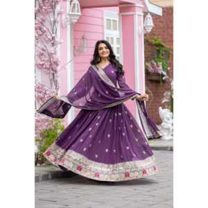 Robe de soirée de créateur, tenue de soirée élégante, robe de soirée avec dupatta - Product Image 2