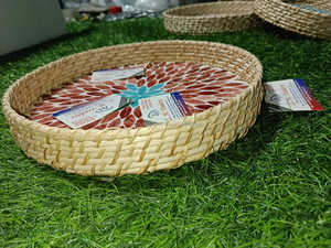 Plateau rond en rotin artisanal de luxe avec incrustation de nacre Parfait pour servir des collations, du thé et du café Idée cadeau de décoration intérieure - Product Image 4