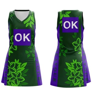 Robe de netball sans manches pour femme, col en V, motif floral vert et violet, sublimation, anti-humidité, ajustée, maillot de sport d'été - Product Image 1