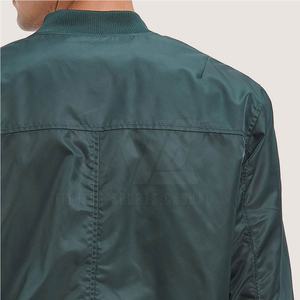 ผ้าฝ้ายระบายอากาศได้ 100% พร้อมไส้บุแบบไฮบริด – เสื้อแจ็คเก็ตบอมเบอร์แบบโมดูลาร์ที่จำเป็น - รองรับการปรับแต่งแบรนด์ได้ - Product Image 5