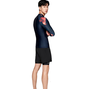 Chemise de compression anti-bactérienne respirante à séchage rapide de haute qualité pour hommes, idéale pour le surf et la plongée, en polyester/nylon - Product Image 5