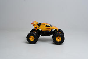 Coche RC de Alta Velocidad Mirana - Raptor |   Coche de carreras para niños |   Altavoz Bluetooth integrado para todoterreno |   Recargable por USB Tipo-C - Product Image 2