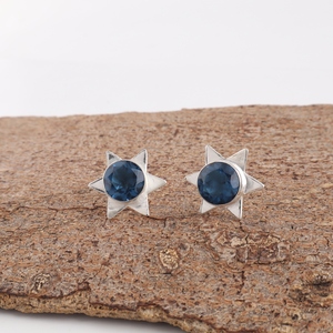 Pendientes de topacio azul de Londres hechos a mano en India con plata de ley 925 para mujeres y niñas. - Product Image 2