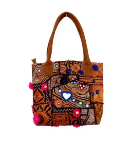 Bolso de mujer bordado compras Vintage Banjara Patchwork Bag - Product Image 1