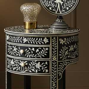 Mesa de Centro Redonda Hecha a Mano con Incrustaciones de Hueso en Blanco y Negro, Estilo Art Deco, de Perfect Enterprises, para el Hogar, Bodas y Diwali - Product Image 2