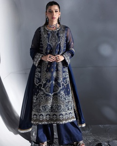 Salwar Kameez de qualité supérieure très demandé pour femmes, idéal pour les fêtes, les mariages, les occasions de plage - Matière viscose, évacuation de l'humidité - Product Image 4