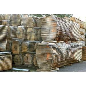 High Strength Sawn and Structural Timber Boules Suitable For Flooring Wall Beams And Timber <b>Frames</b> - Product Image 1