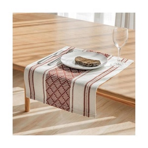 Wholesale Attractive Jacquard Embroidered Floral Table Mat Heat Insulated Pad Dinner Table Decor Rectangular Shaped Mats 35x31cm - Product Image 2
