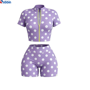 Conjunto de 2 Piezas para Mujer, Top Corto de Manga Corta y Pantalones Cortos Ajustados, Estilo Hip Hop, Deportivo, Verano, Tendencia en Ventas - Product Image 2