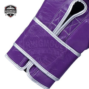 Gants d'entraînement de boxe personnalisés en cuir pleine fleur de vache pour le sparring, avec fermeture et doublure respirante en tissu, réduisant les chocs en arts martiaux - Product Image 5