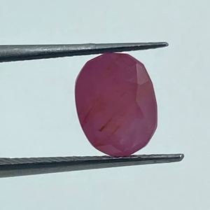 Pierre précieuse naturelle de qualité supérieure, rubis rose-violet, pierre brute, taille ovale, 3,19 carats, par l'exportateur au meilleur prix - Product Image 1