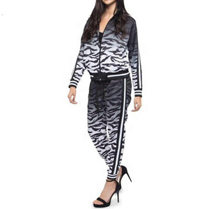 Chándal Sublimado 2026 a Precio Razonable, Último Estilo, Colores Sólidos, Transpirable y Lavable, Chándal de Secado Rápido para Mujer - Product Image 2