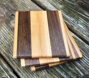 Ensemble de sous-verres en bois rustique style ferme, design classique minimaliste, gadgets de cuisine durables faits à la main - Product Image 5