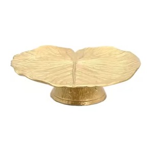 Decorative Metal Cake Stand Cake Display Stand Dessert Serving Tray Party Table Decoration - Product Image 6