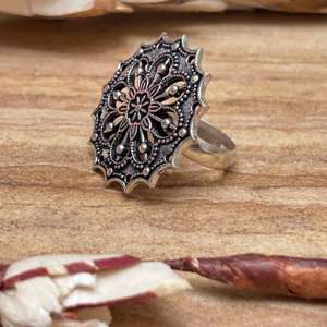 แหวนทองเหลืองลายดอกไม้แมนดาลา SILVEREYE สำหรับผู้หญิง ผิวสัมผัสสีเงินออกซิไดซ์ หนา 0.3 มม. ใช้ได้ทุกวัน ขายส่ง - Product Image 3