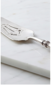 Stainless Steel <b>Cake</b> <b>Server</b> With Engraved Monogram Irregular Shape Dishwasher Safe Ideal For Parties <b>Cake</b> Serving And Wedding - Product Image 3