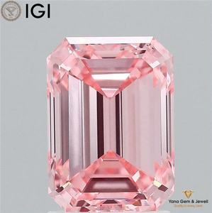 Diamante Cultivado en Laboratorio con Corte Esmeralda, Color Rosa Intenso, Claridad VS1, 2.01 Quilates, Certificado IGI, para una Pieza de Joyería Exquisita - Product Image 1
