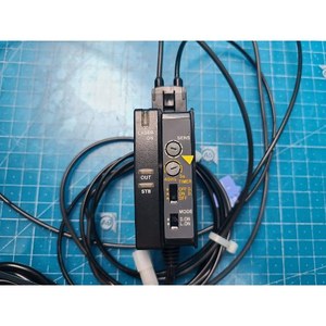 Controlador de Láser KEYENCE, Controlador de Sensor Láser, Usado como Está, Piezas de Equipos Semiconductores Legados - Product Image 6