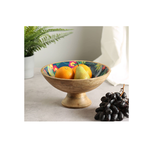 Ensemble de saladiers en bois d'acacia faits à la main avec un motif floral sur l'intérieur et des ustensiles de service en bois assortis - Product Image 6