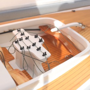 Modelo de Barco de Vela de Madera DRAGON YACHT - Modelo Pintado a Mano y Hecho a Medida - Product Image 4